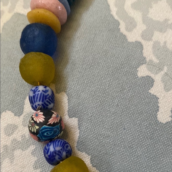 Colorful Beaded handmade choker necklace OS - Picture 5 of 6